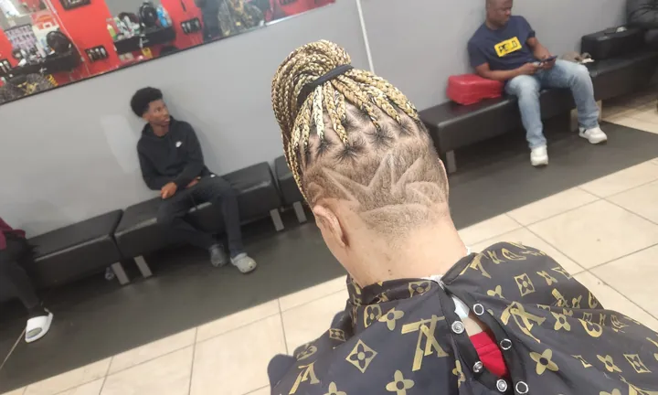 Long Haircut in Laurelton, NY